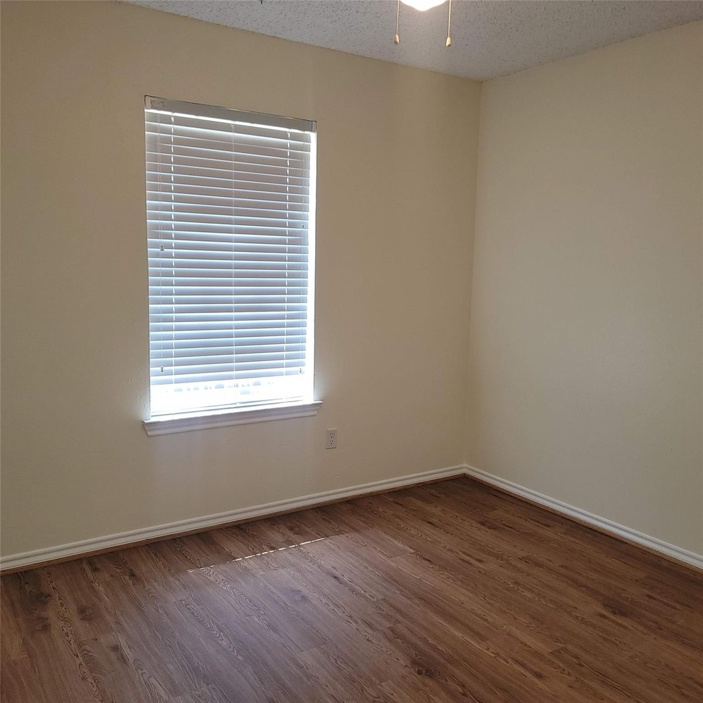 615 Arleta Lane - Photo 11