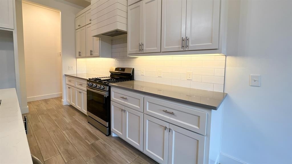 621 E Barajas Terrace - Photo 16