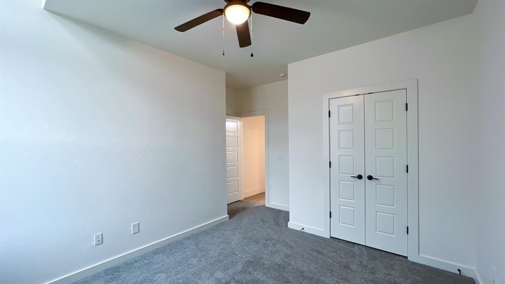 621 E Barajas Terrace - Photo 39