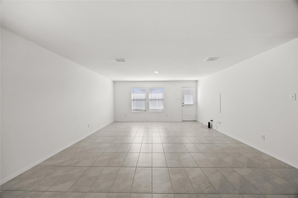 8324 Hollow Bend Street - Photo 4