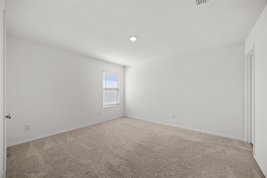 8324 Hollow Bend Street - Photo 9