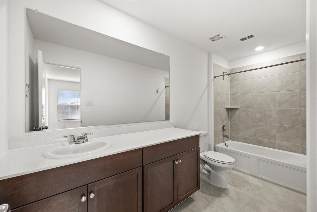 8324 Hollow Bend Street - Photo 11