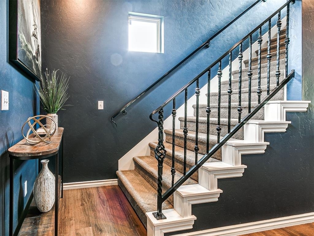 589 S Fretz Avenue - Photo 22