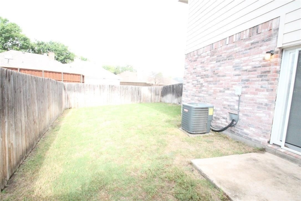 1905 Nest Place - Photo 19