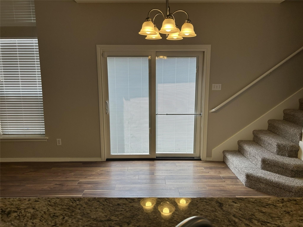 1905 Nest Place - Photo 8