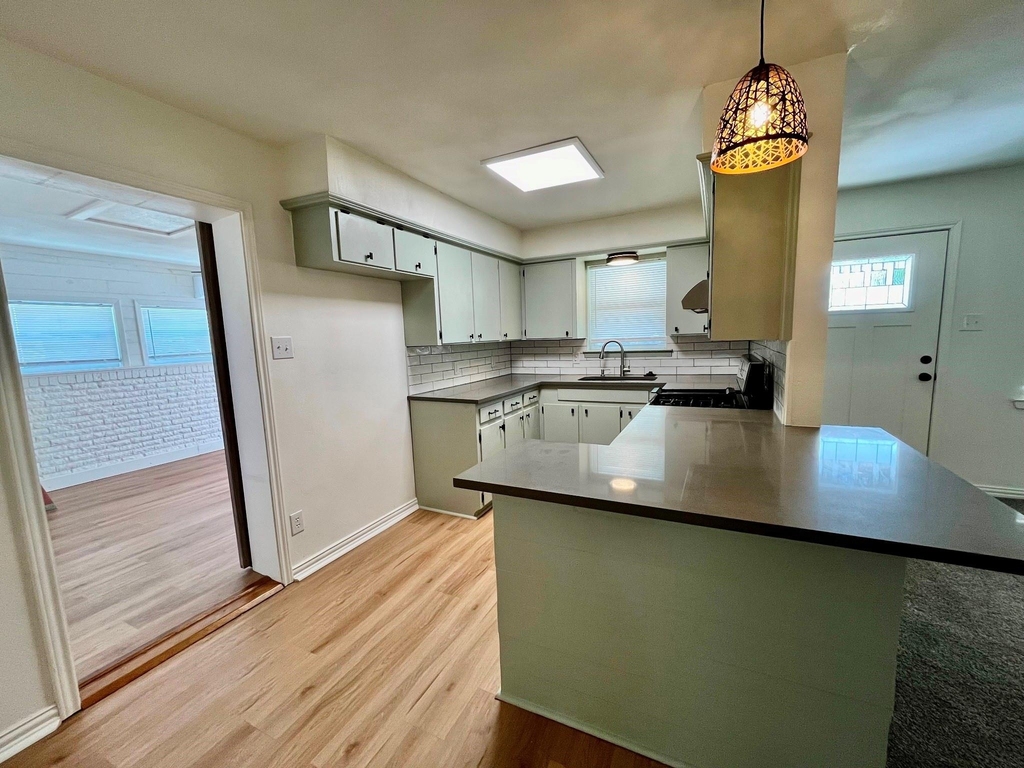 513 Burgett Street - Photo 11