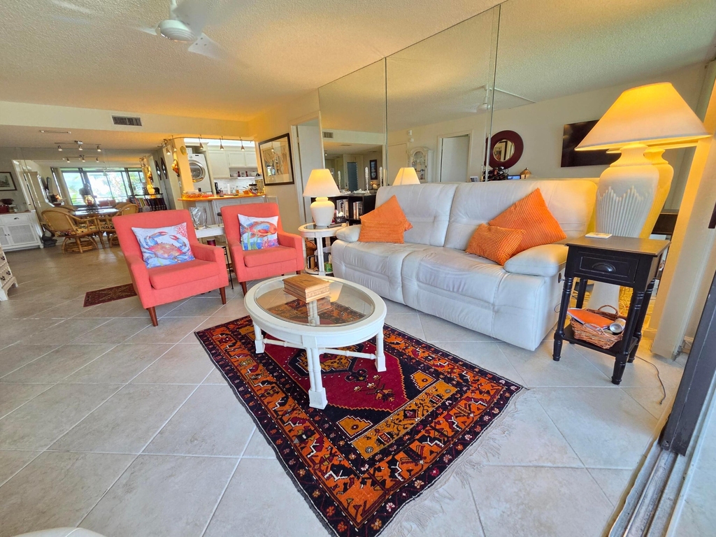 1357 Ne Ocean Boulevard - Photo 2