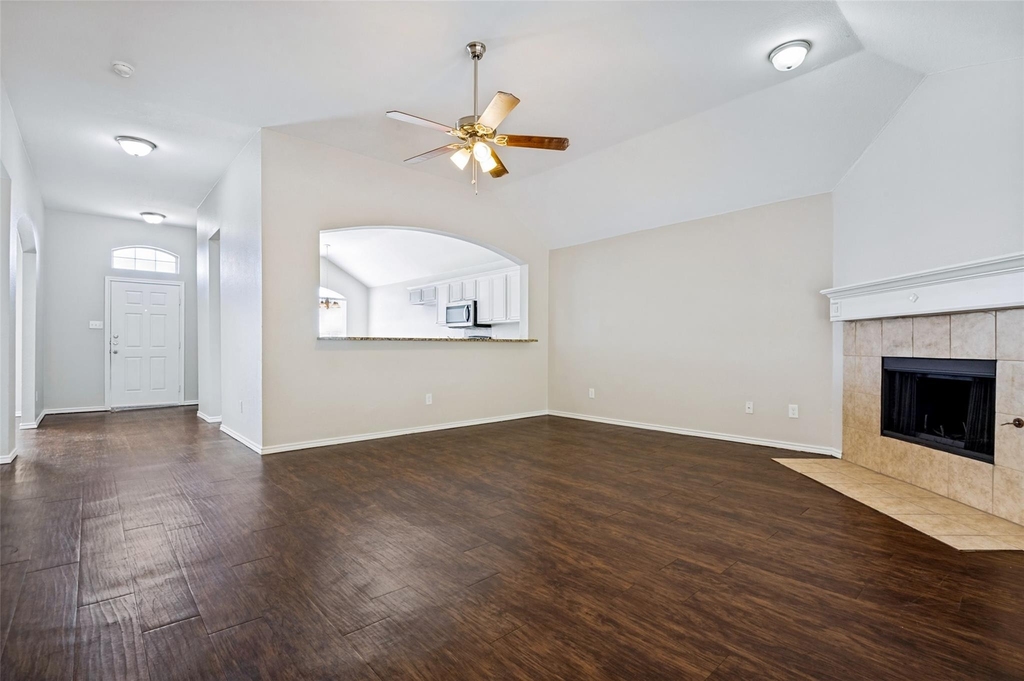 517 Saddlebrook Drive - Photo 5