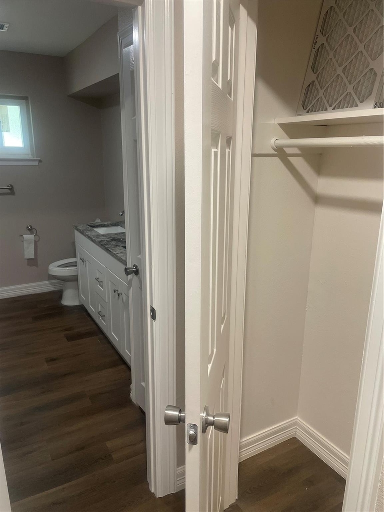 904 Spring Valley Plaza - Photo 14