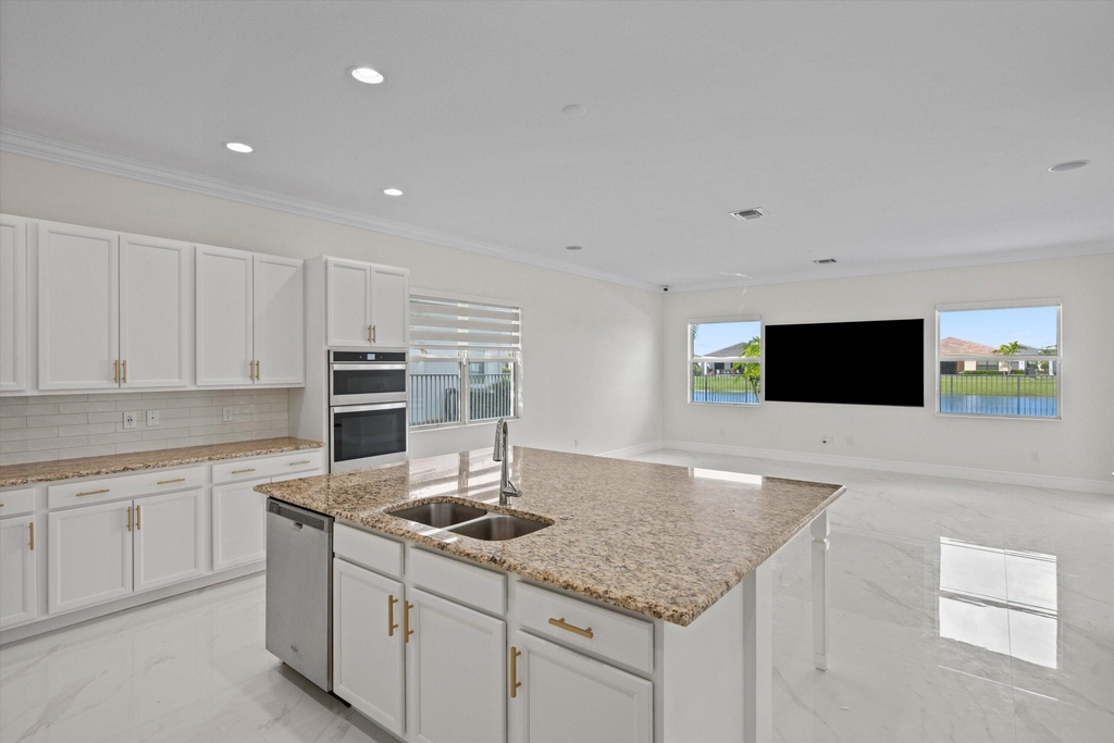 5597 Liberty Lane - Photo 19