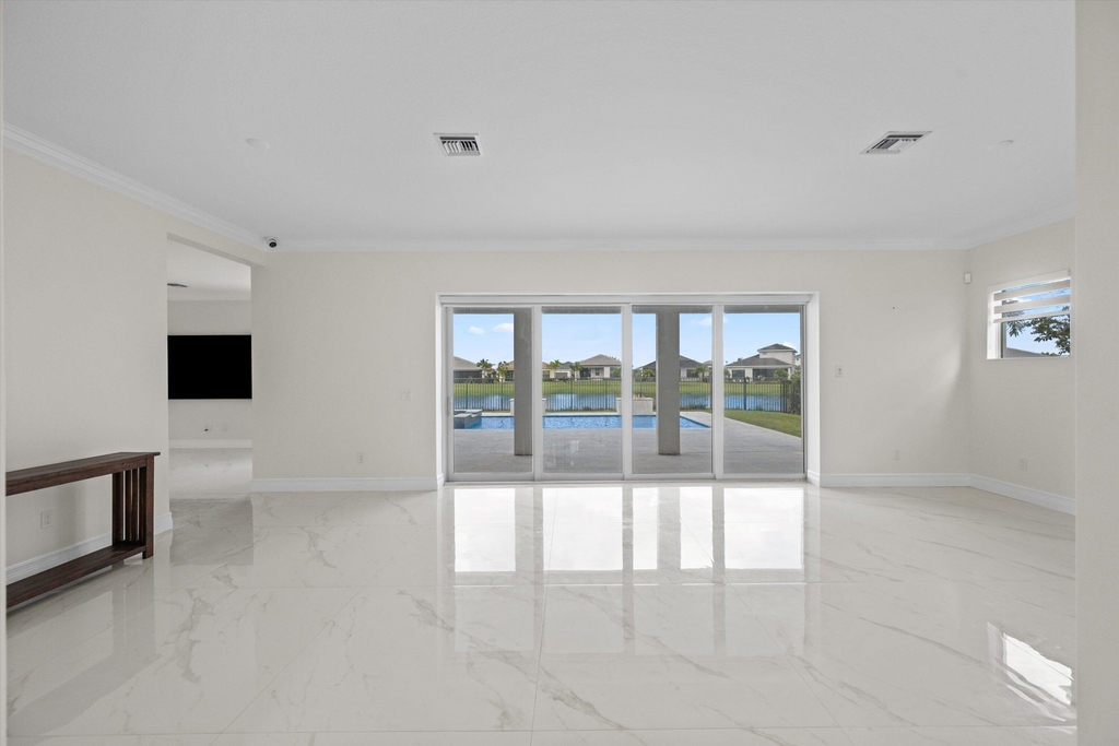 5597 Liberty Lane - Photo 25