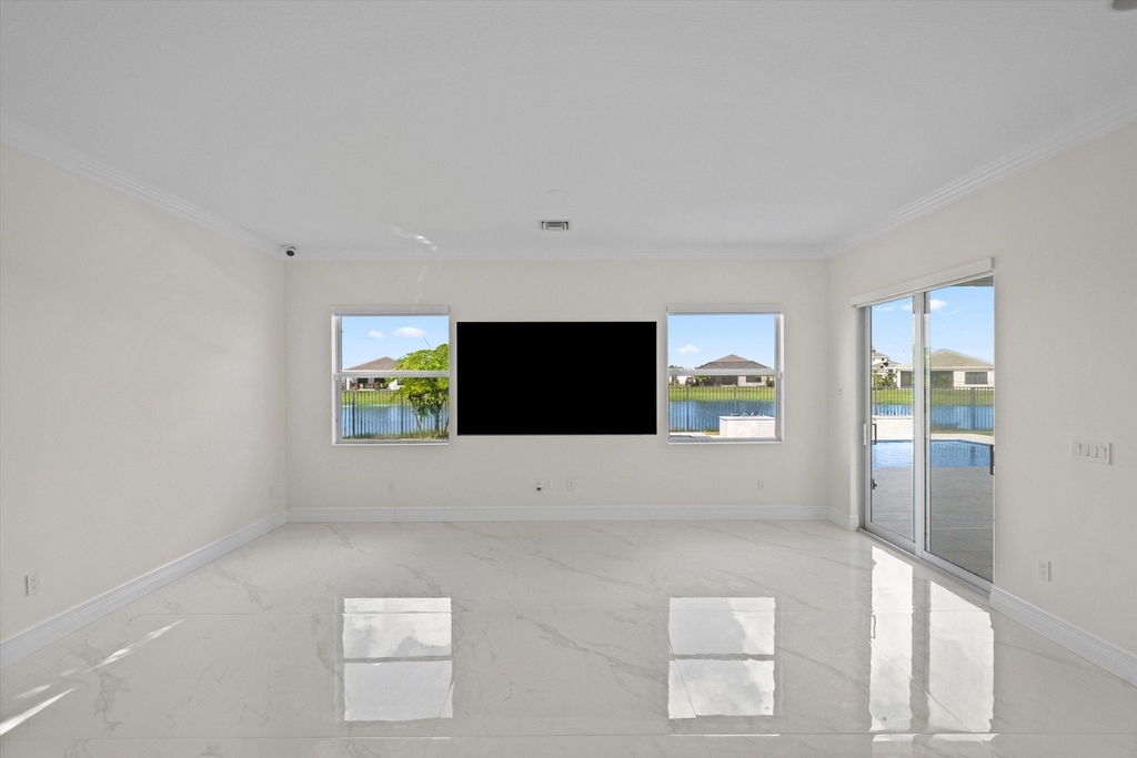 5597 Liberty Lane - Photo 23