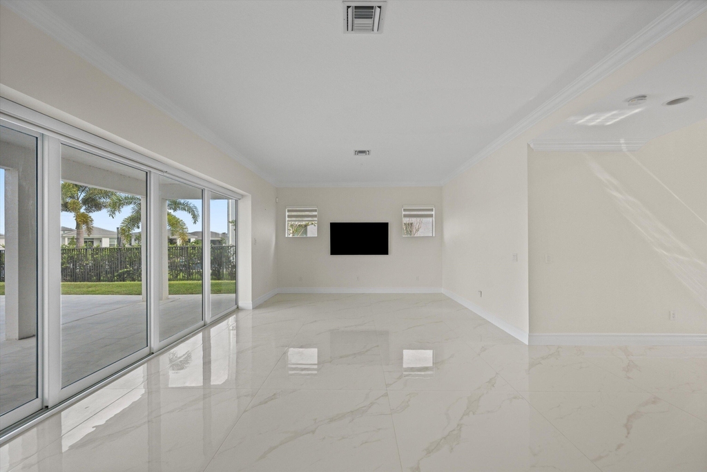 5597 Liberty Lane - Photo 22