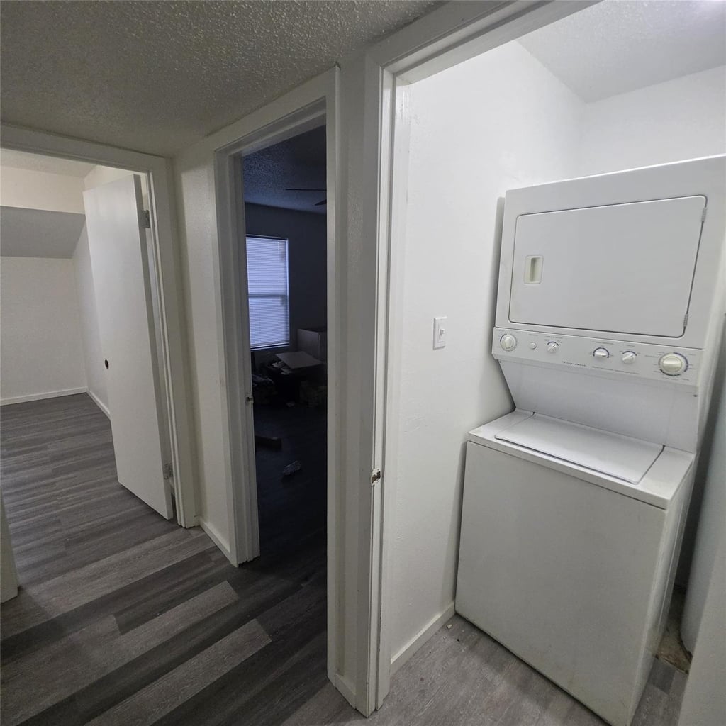 104 N Heights Drive - Photo 16