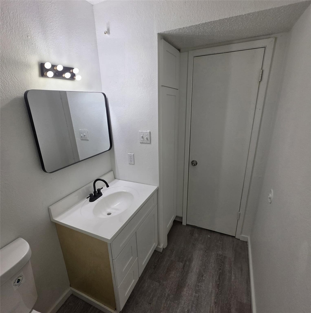 104 N Heights Drive - Photo 14