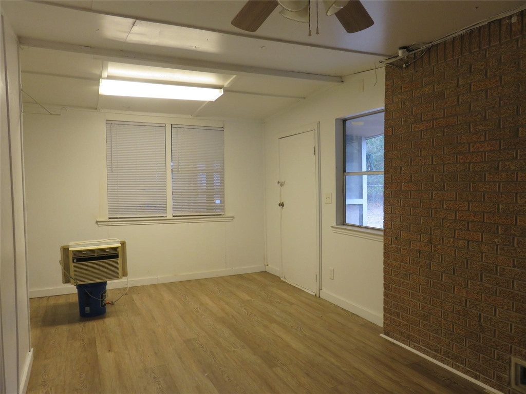 725 W Bullock Street - Photo 31