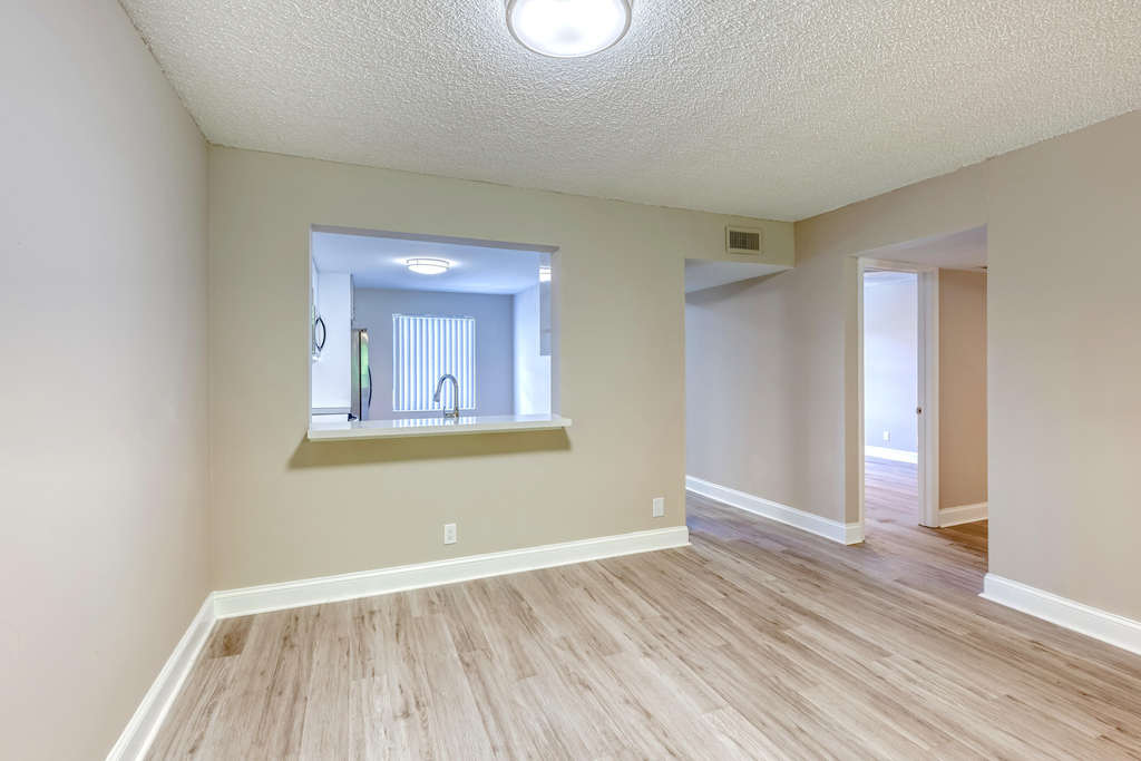 230 Se 10th Street - Photo 6