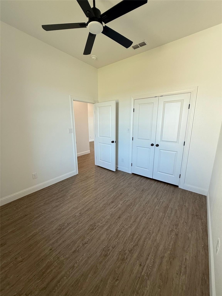 316 Woodstock Lane - Photo 10