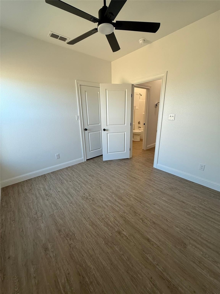 316 Woodstock Lane - Photo 6