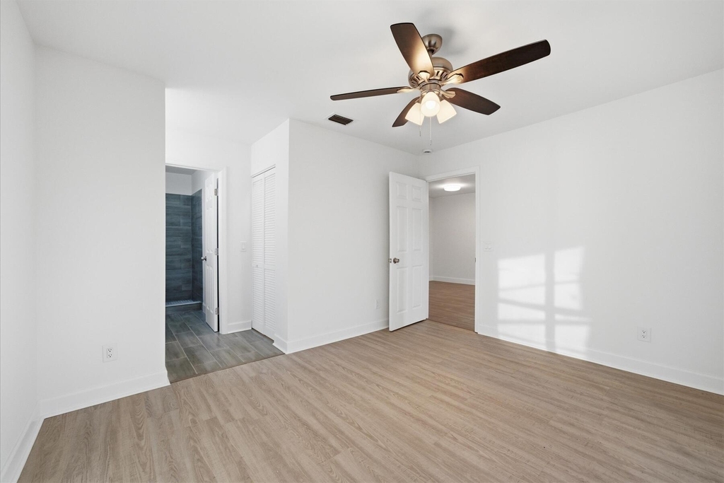428 Grove Isle Circle - Photo 9