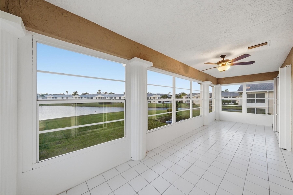 428 Grove Isle Circle - Photo 13