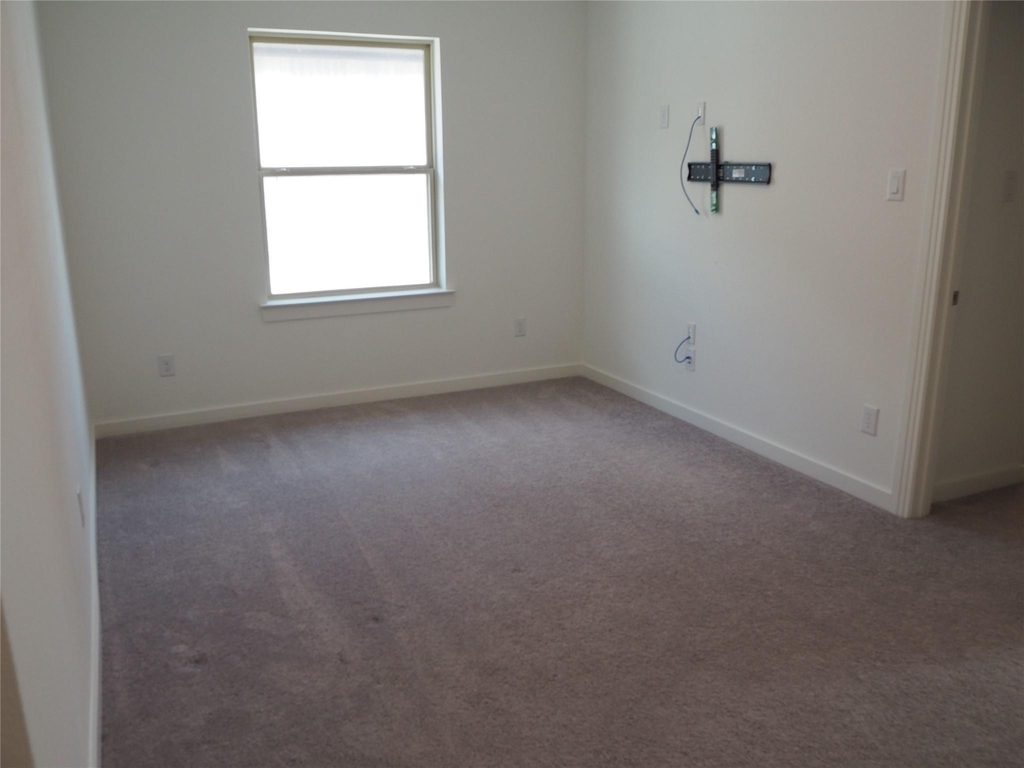 5009 Shadetree Street - Photo 33