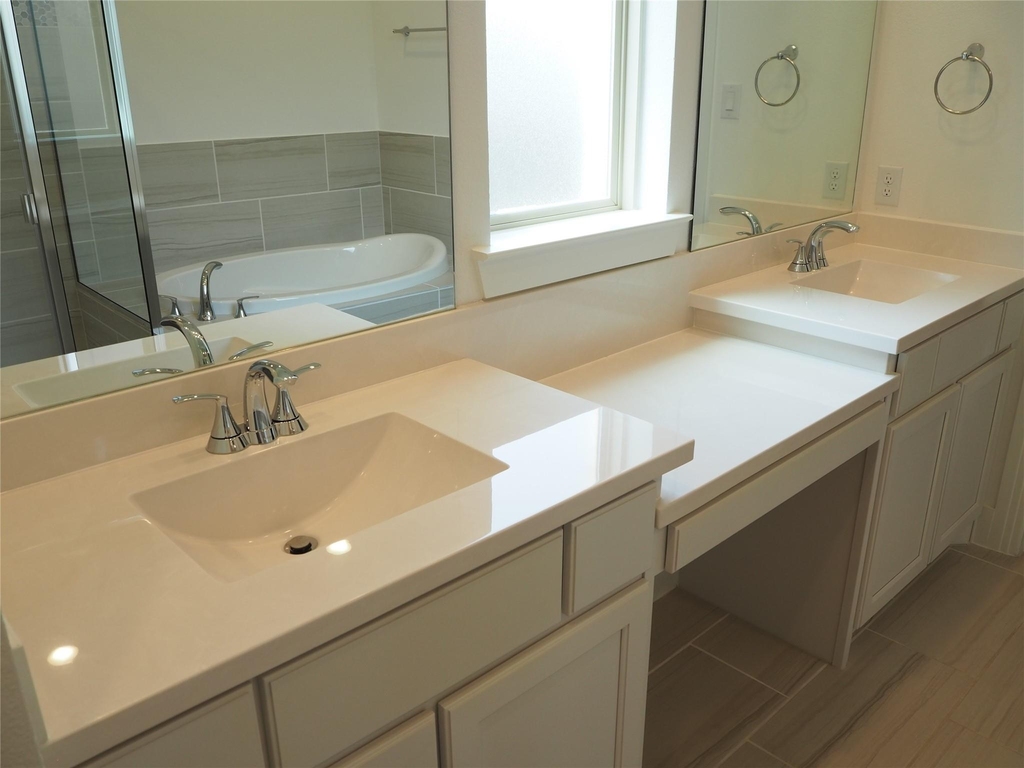 5009 Shadetree Street - Photo 17