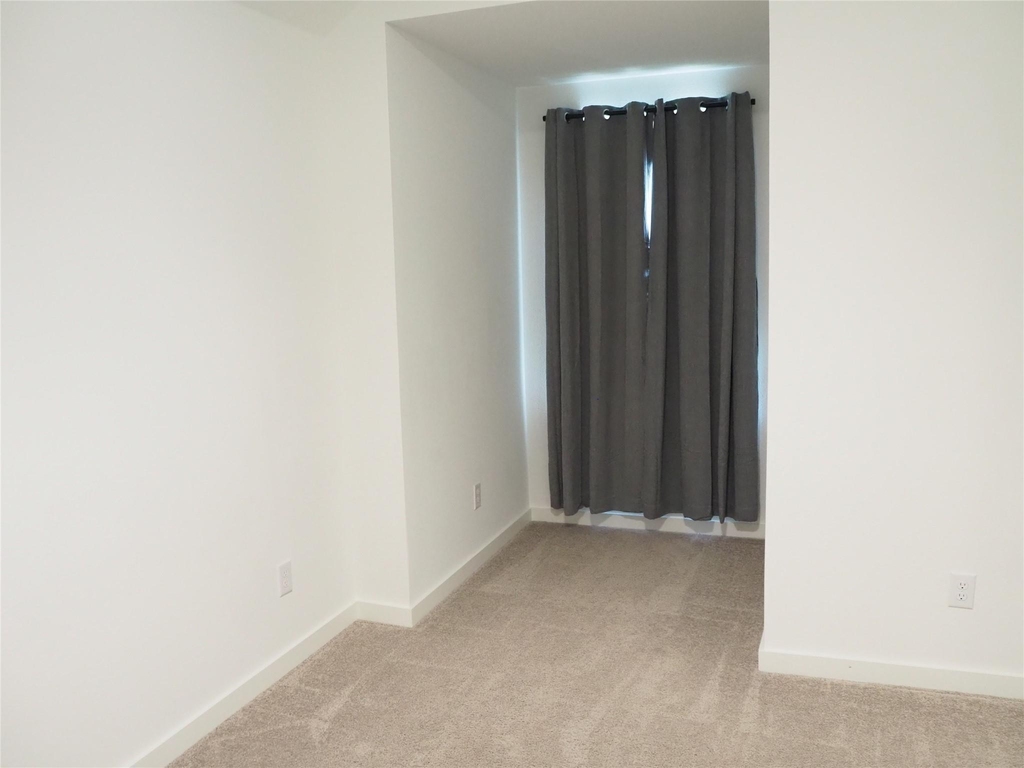 5009 Shadetree Street - Photo 29