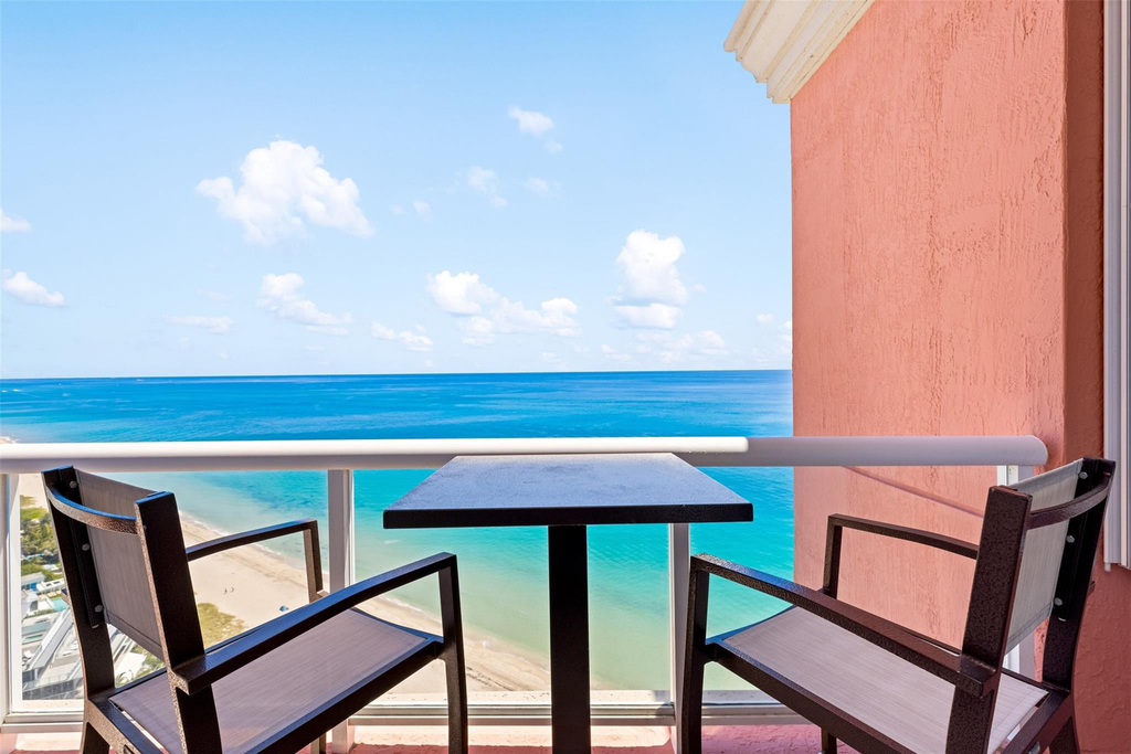 2110 N Ocean Boulevard - Photo 33
