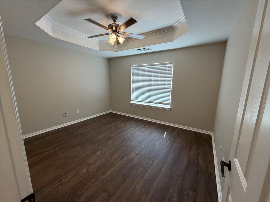 502 Oakridge Drive - Photo 12