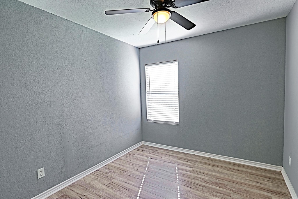 10720 Fm 1385 - Photo 18