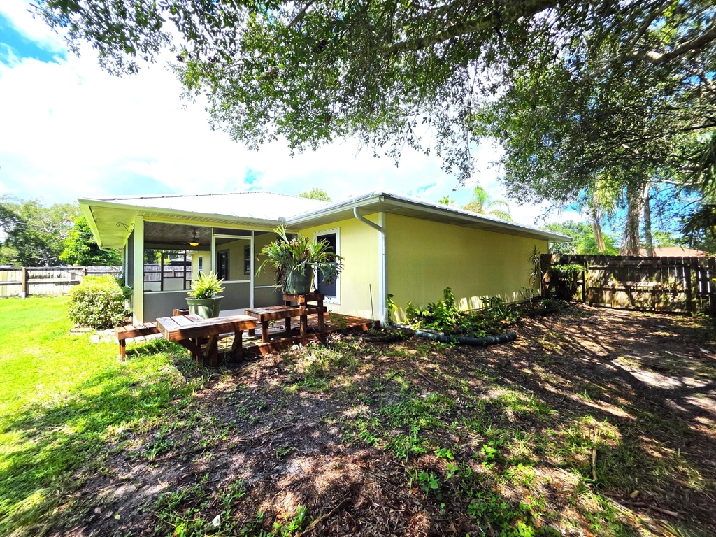 6707 Coquina Avenue - Photo 33