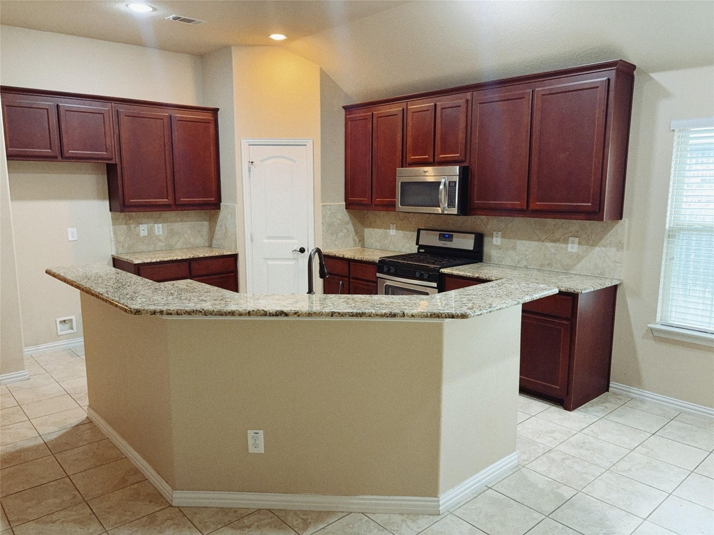 7421 Innisbrook Lane - Photo 3
