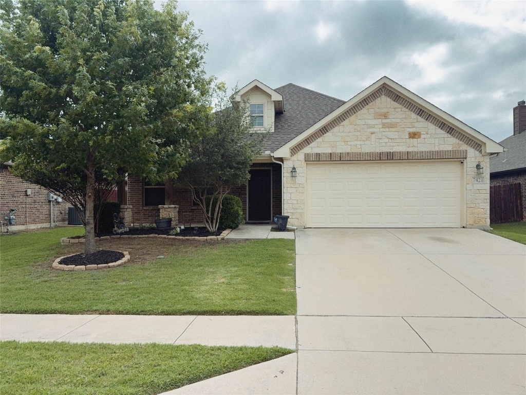 7421 Innisbrook Lane - Photo 0