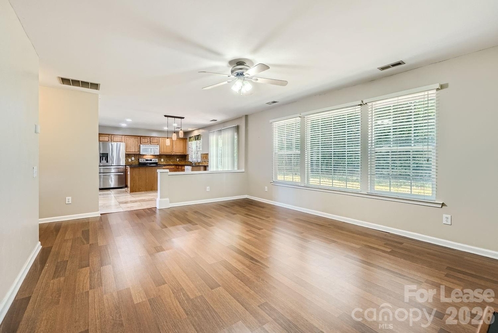 8631 Challenger Drive - Photo 7