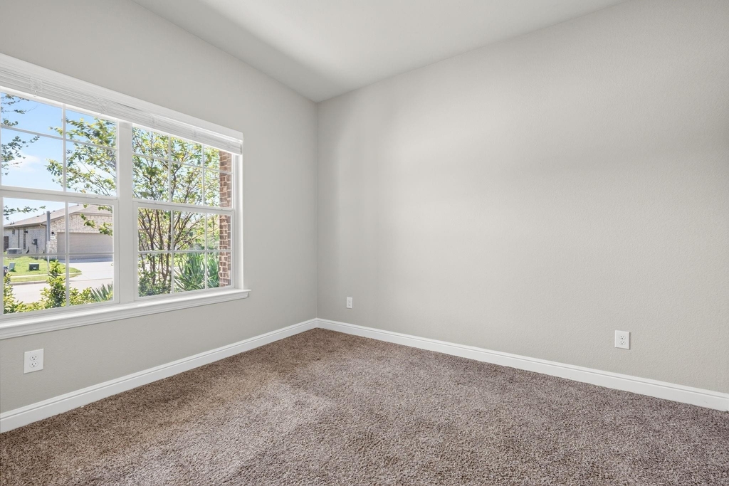 841 Blackhorse Trail - Photo 5