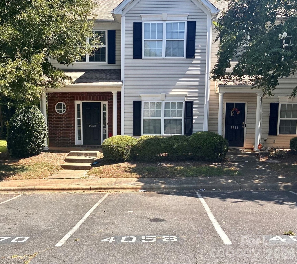 4058 Glenlea Commons Drive - Photo 1