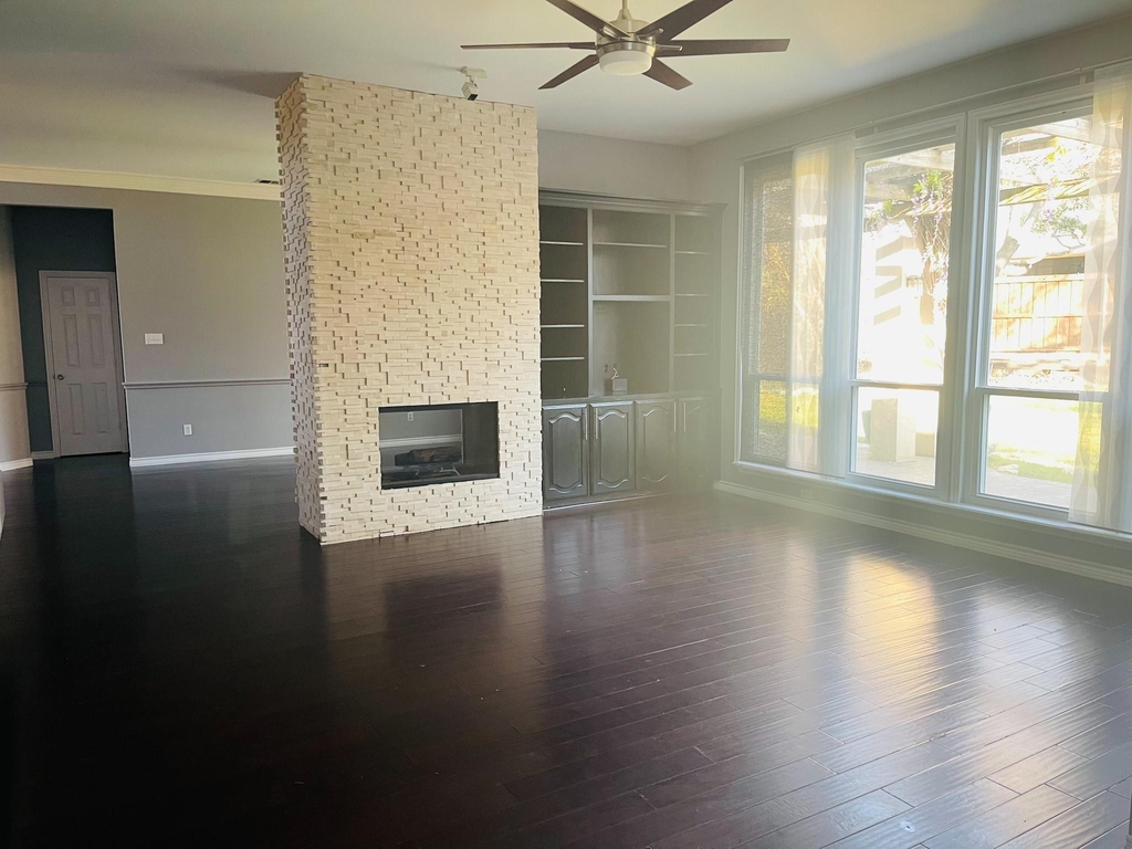 1214 Glenbury Court - Photo 4