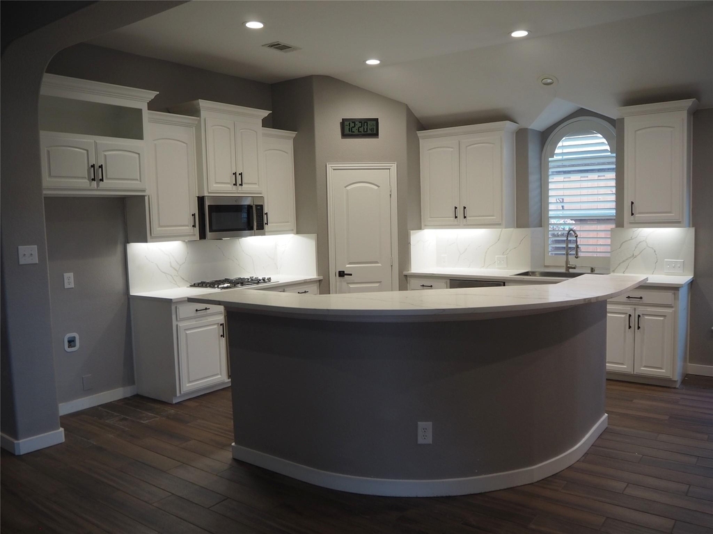 14012 Badger Creek Drive - Photo 7