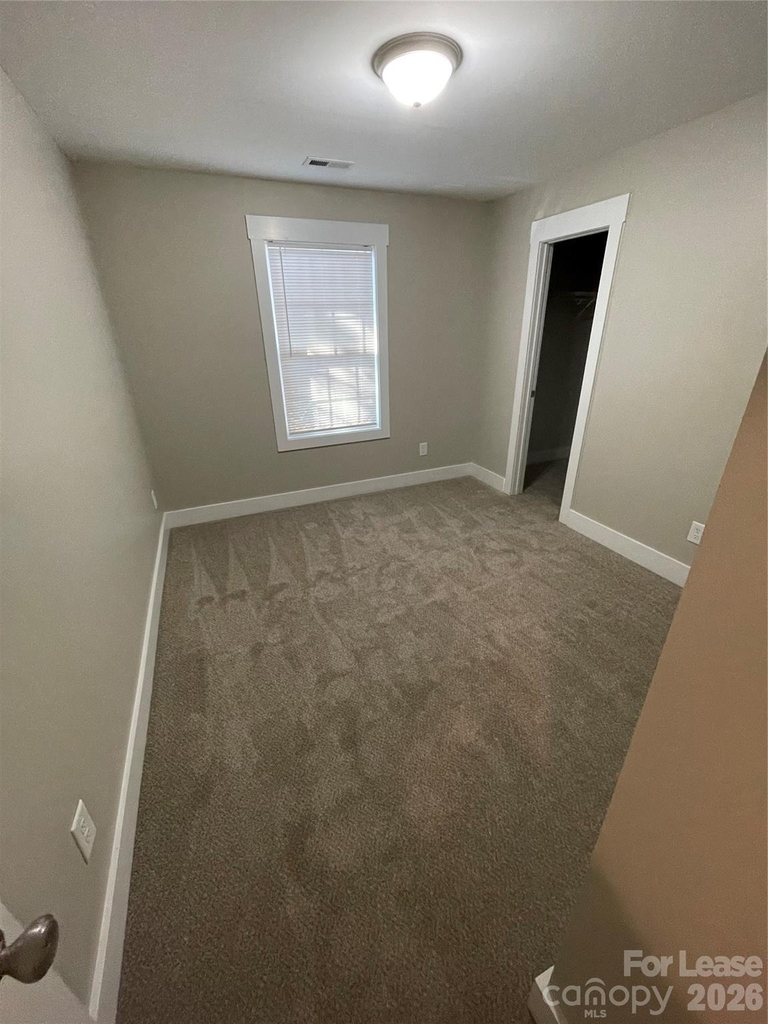 317 Salisbury Road - Photo 7