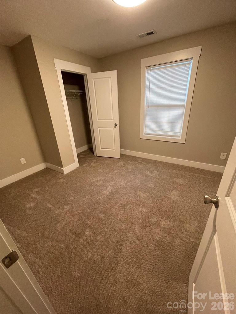 317 Salisbury Road - Photo 6