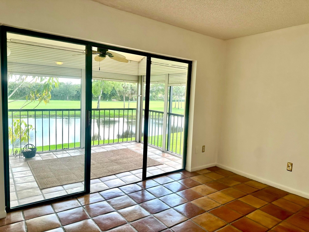 21535 Cypress Hammock Drive - Photo 5