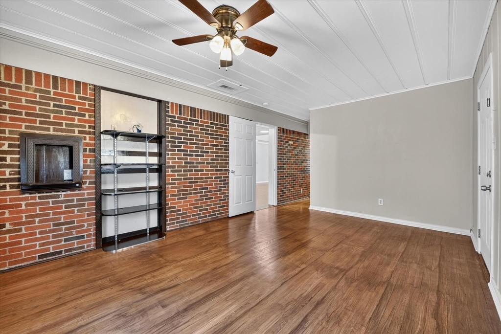 4216 Donnelly Avenue - Photo 14
