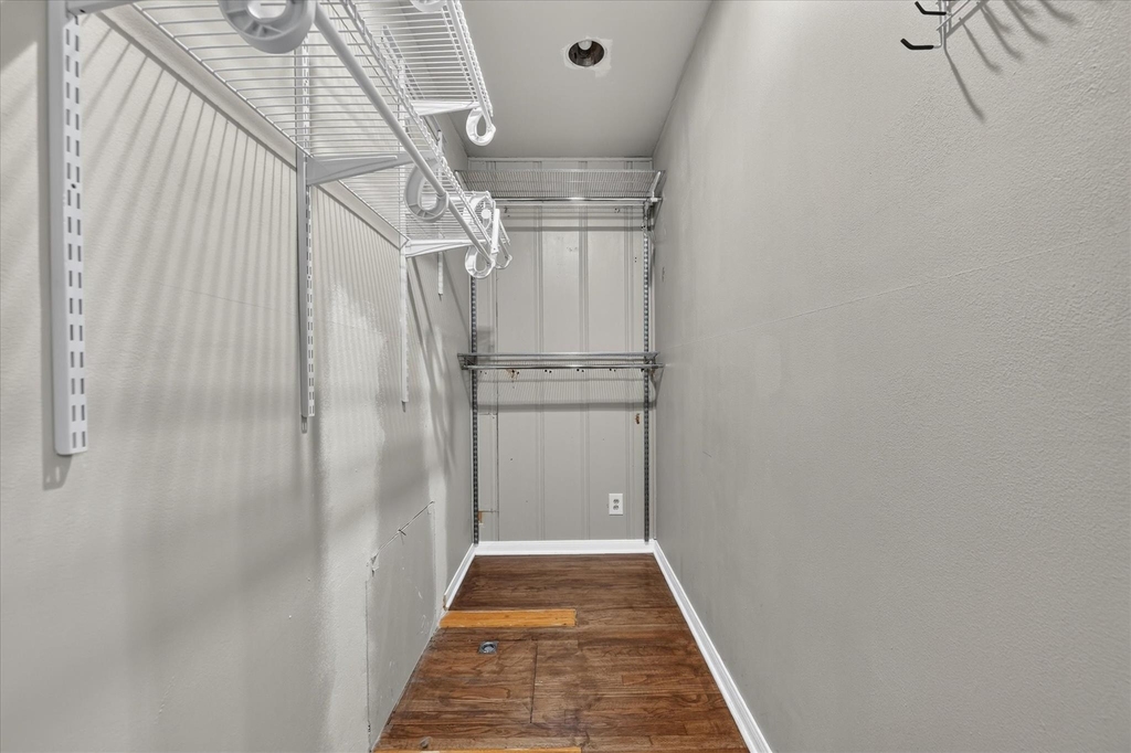 4216 Donnelly Avenue - Photo 31