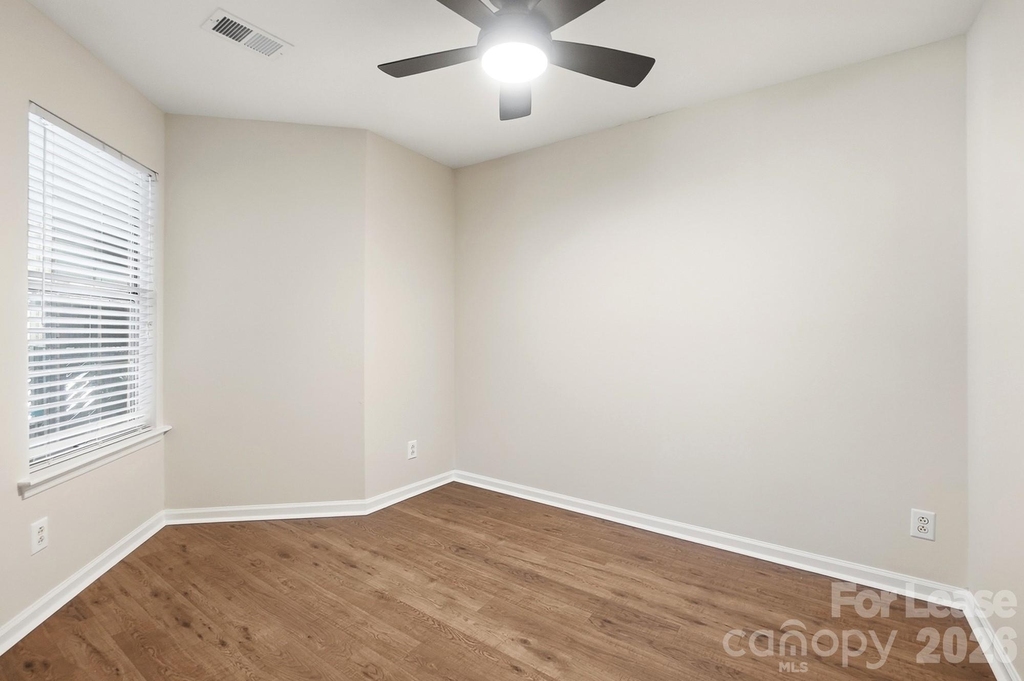 6000 Gray Gate Lane - Photo 13