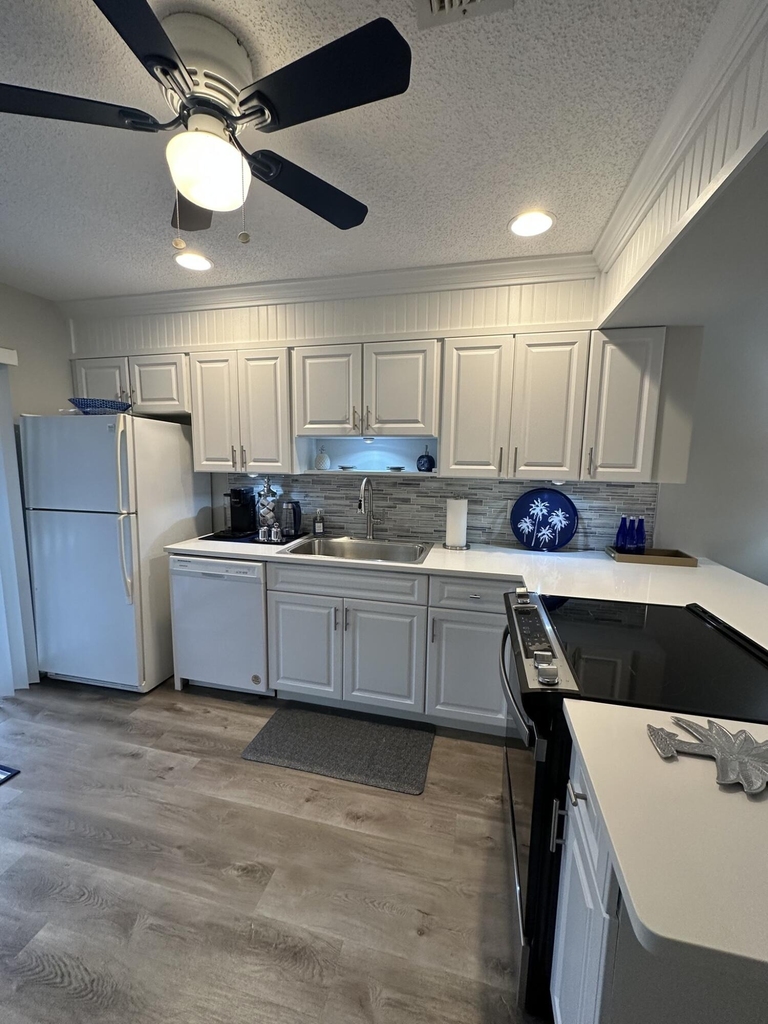 8075 Se Villa Circle - Photo 13