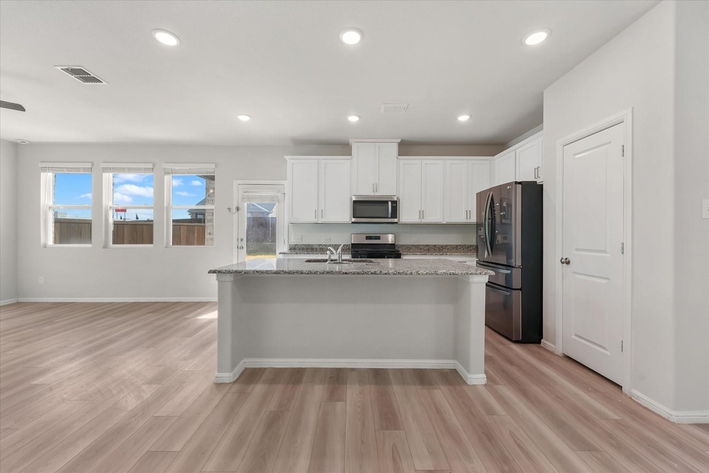 1012 Portina Drive - Photo 13
