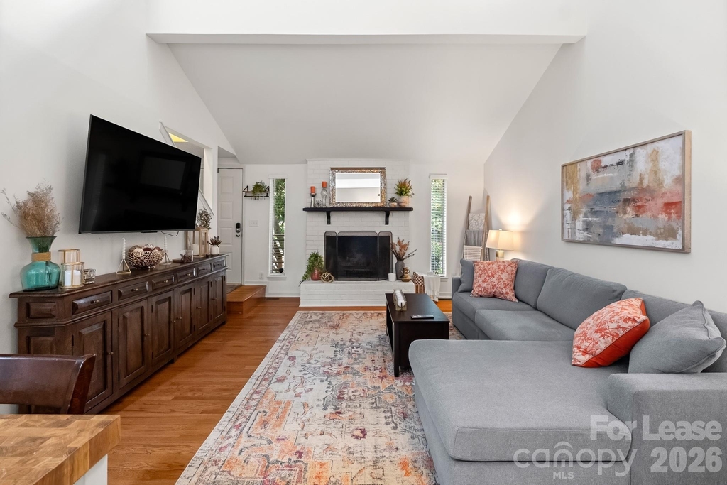 8211 Park Vista Circle - Photo 1