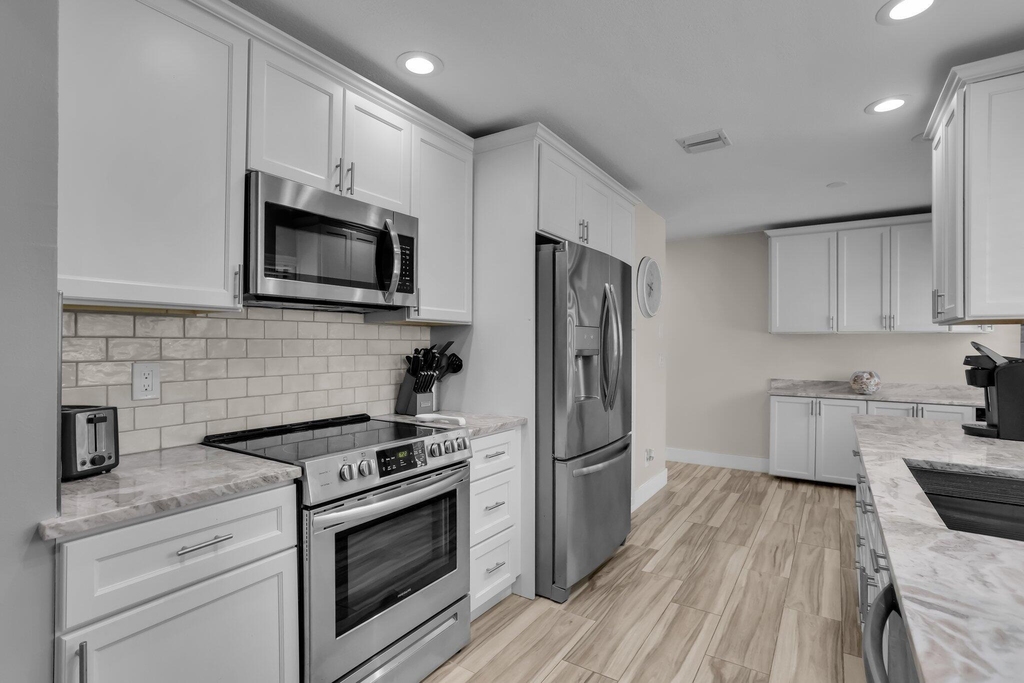 60 Pelican Pointe Drive - Photo 15