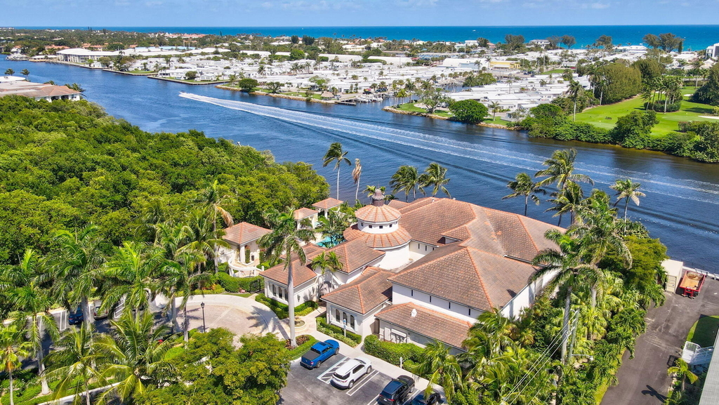 60 Pelican Pointe Drive - Photo 35